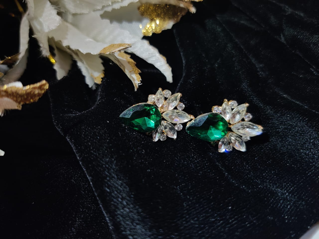 Emerald & Diamond Cluster